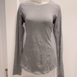 Lulu lemon gray long sleeve running top shirt sz 4